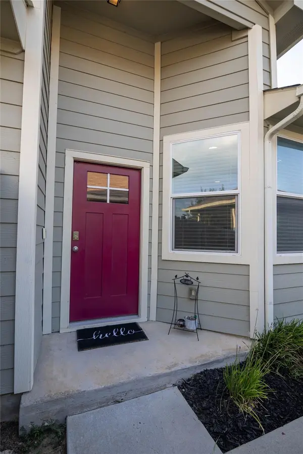 1501 Gropius LN #30B, Pflugerville, TX 78660