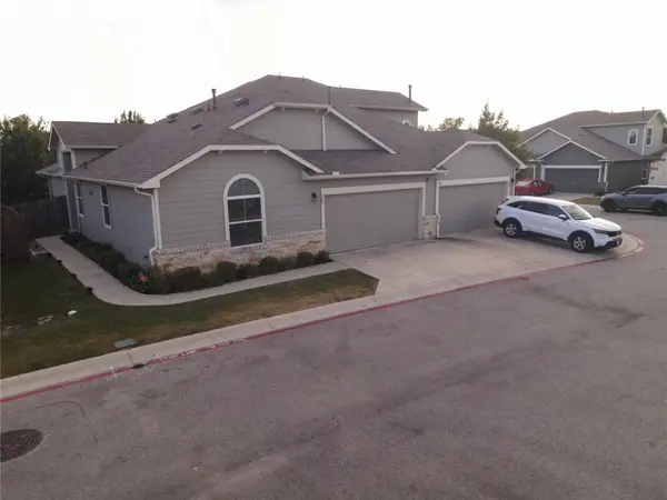 1501 Gropius LN #30B, Pflugerville, TX 78660