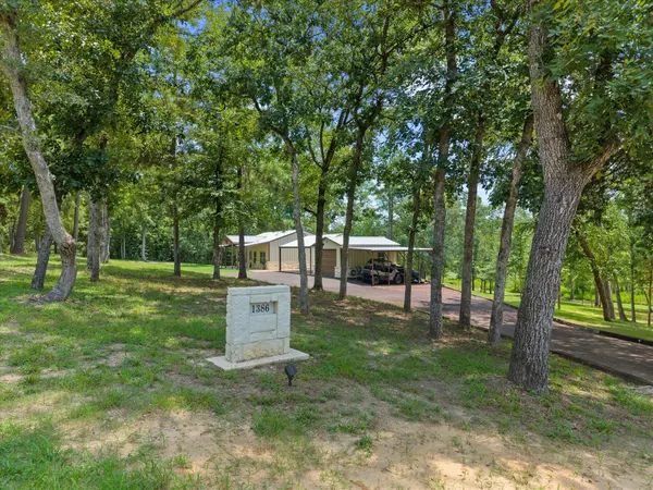 1386 Private Rd 1313, Centerville, TX 75833