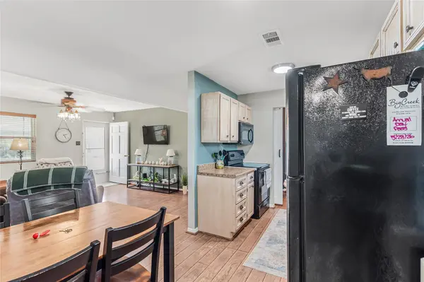 310 Water Oak ST, Somerville, TX 77879