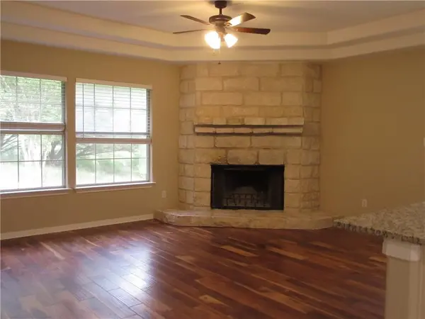 2405 Farragret CV, Lago Vista, TX 78645