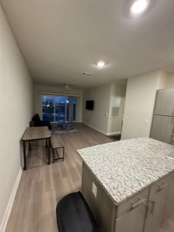 1201 W Whitestone Blvd BLVD, Cedar Park, TX 78613