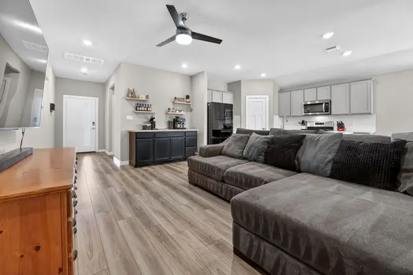 117 Halford RD, Georgetown, TX 78633