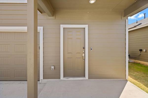 117 Citrine CRST, Maxwell, TX 78656