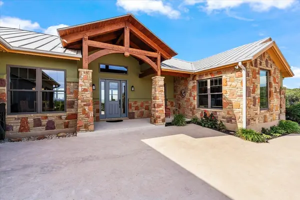 1604 Watercliffe DR, Lago Vista, TX 78645