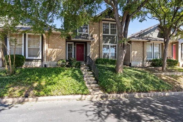 1015 E Yager LN #79, Austin, TX 78753