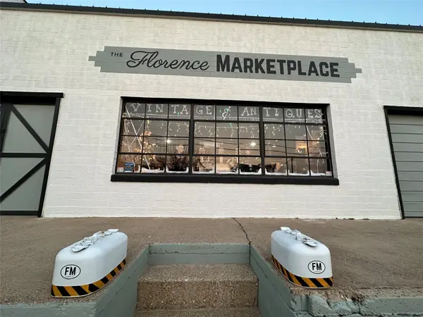 101 Story Ave, Florence, TX 76527