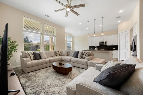 6633 Verona PL, Round Rock, TX 78665