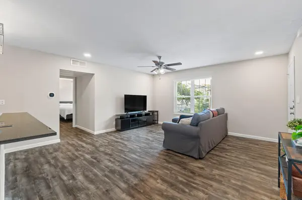 910 Duncan LN #1, Austin, TX 78705