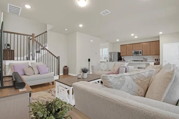 124 Barret DR, Liberty Hill, TX 78642