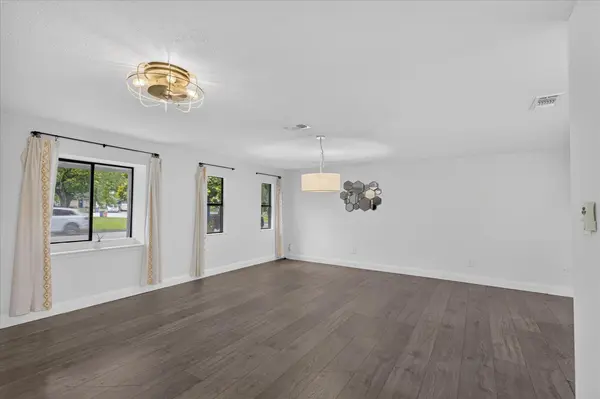 6001 Leisure Run RD, Austin, TX 78745