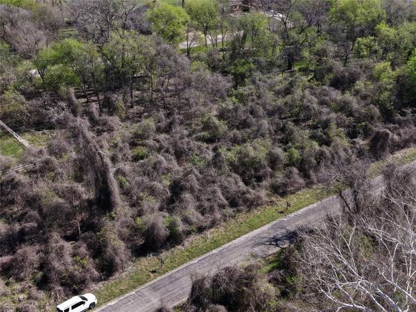 450 Riverside DR, Bastrop, TX 78602