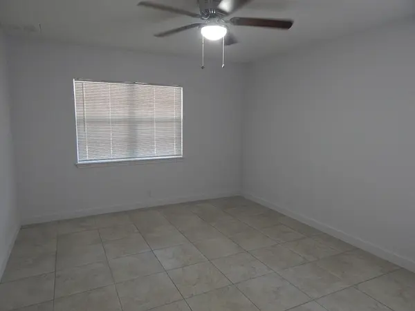 1510 Gordon St ST, Bastrop, TX 78602