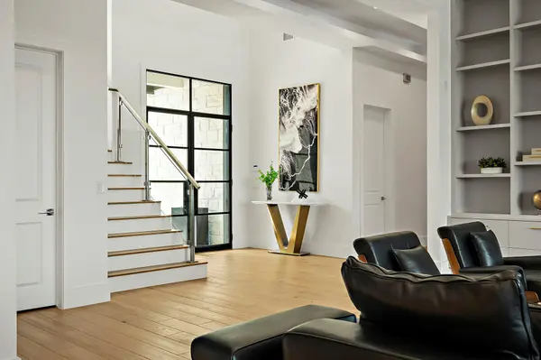 10211 Thistle RDG, Austin, TX 78733