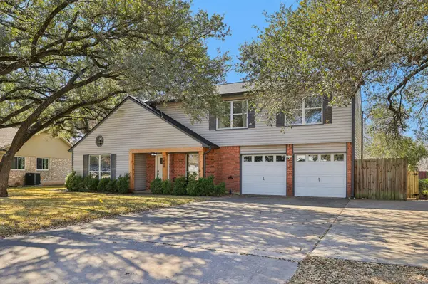 1600 Wood Rock DR, Round Rock, TX 78681