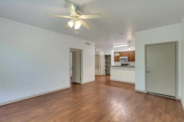 1011 N Lbj DR #101A, San Marcos, TX 78666