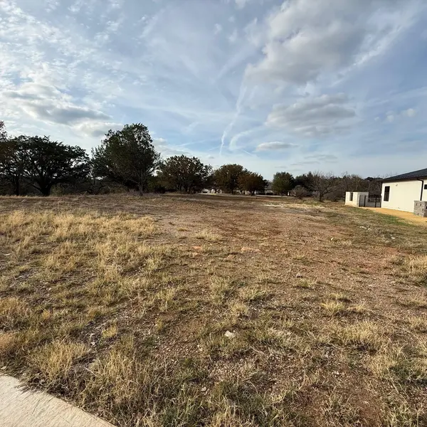 704 Silver Hill RD, Horseshoe Bay, TX 78657