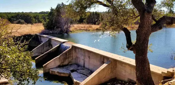 4120 N Hwy 281, Lampasas, TX 76550