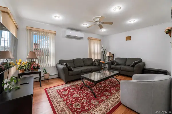 80-59 250th ST, Bellerose, NY 11426
