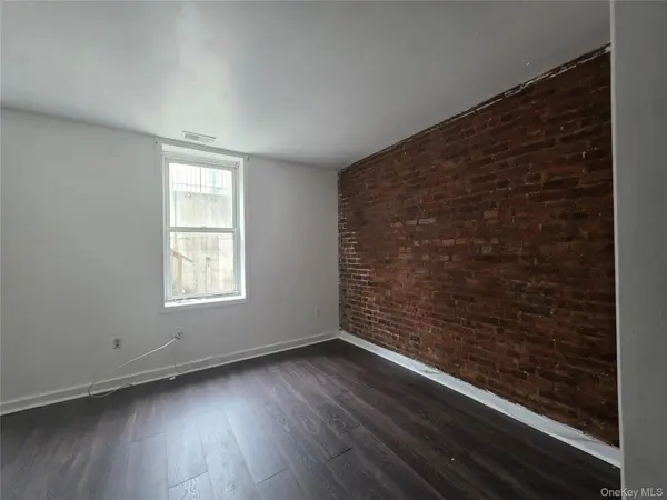 8 Main ST #1, Chester, NY 10918