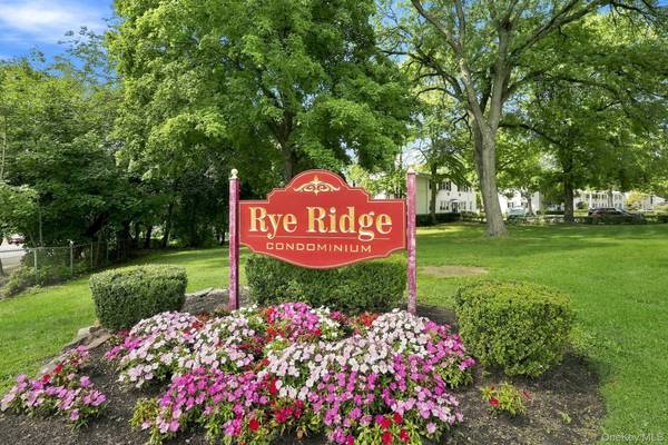 19 Avon CIR #D, Rye Brook, NY 10573