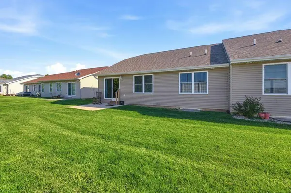 82 Prince William CT, La Porte, IN 46350