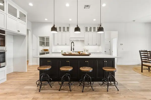 12804 Cobblestone Curve RD, Oklahoma City, OK 73142