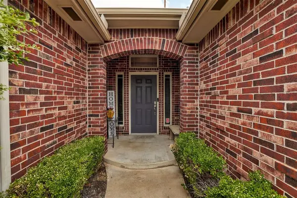 16300 W Petaluma PL, Edmond, OK 73013