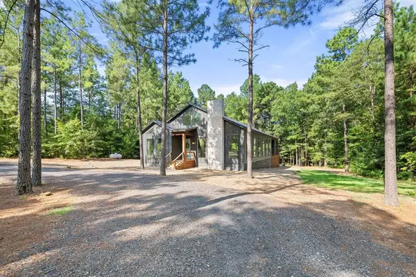 81 Hickory Ridge RD, Broken Bow, OK 74728