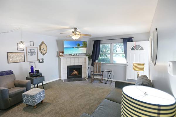 530 S Ruth Ave, Andover, KS 67002