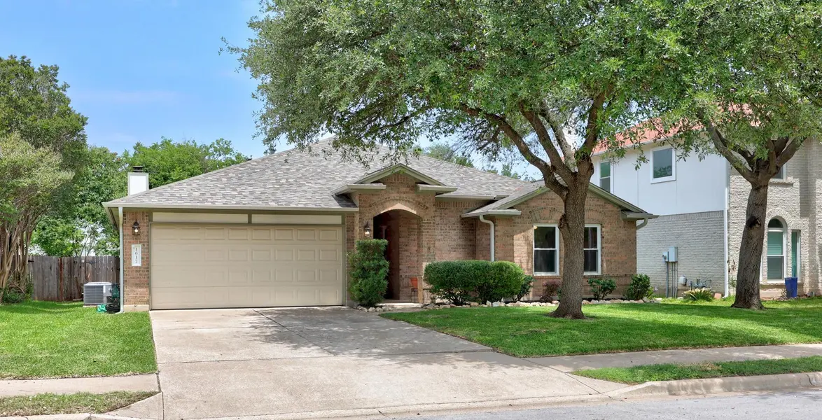 1617 Abbey LN, Cedar Park, TX 78613
