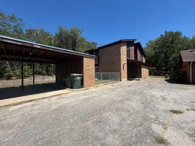 1103 Marlton ST, San Marcos, TX 78666