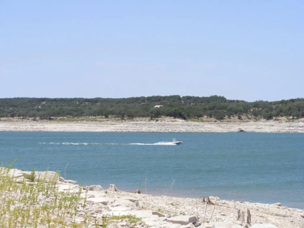 738 Deckhouse DR, Point Venture, TX 78645