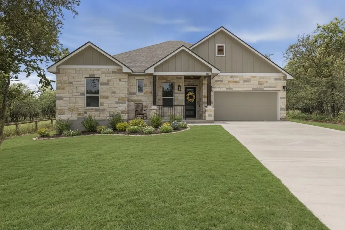 337 Nene LN, Bastrop, TX 78602