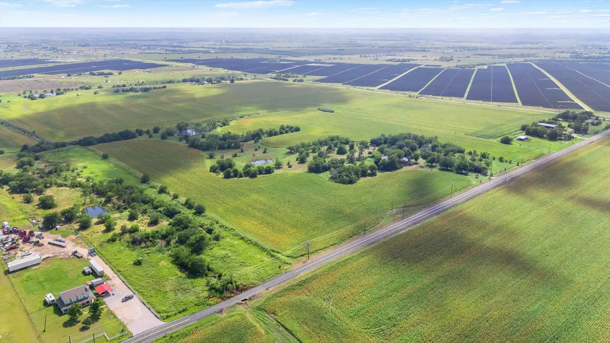 14201 Lund Carlson RD, Coupland, TX 78615