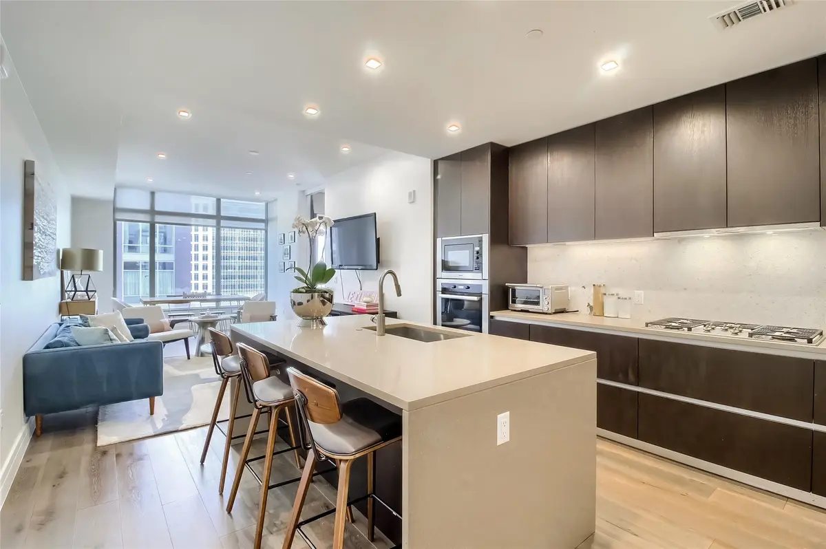 501 West Ave #1002, Austin, TX 78701