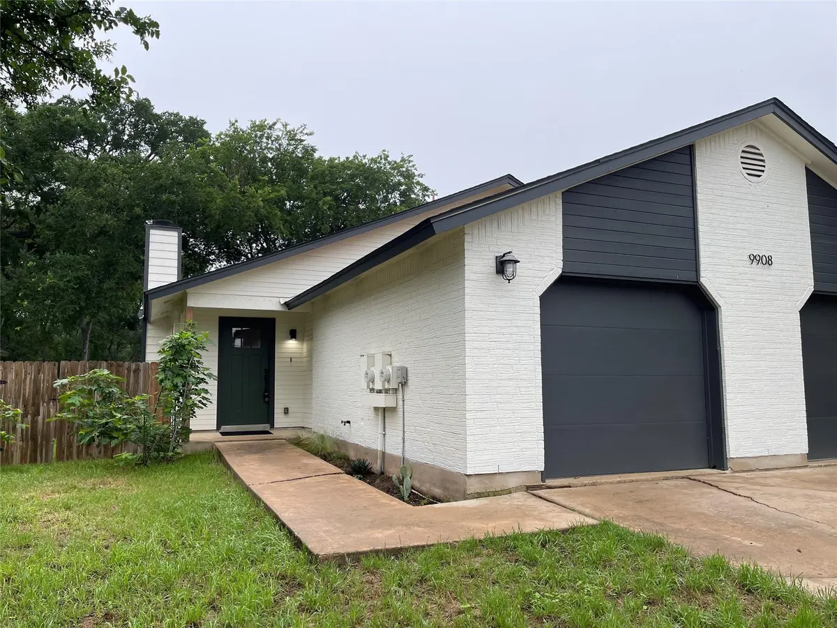 9908 Brasher DR #B, Austin, TX 78748