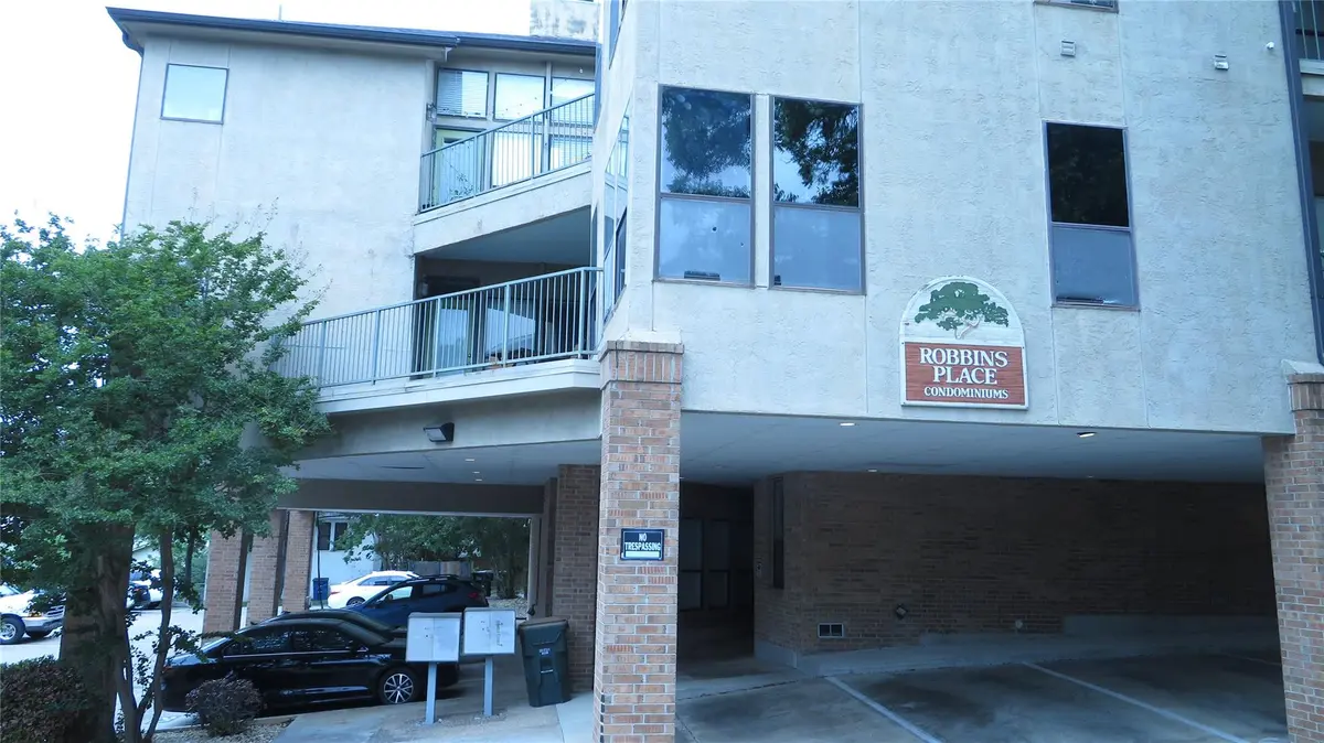 1910 Robbins Place PL #202, Austin, TX 78705