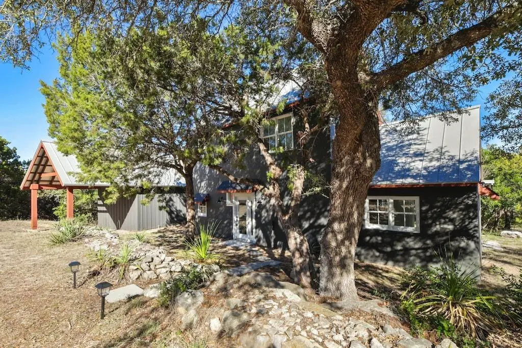 1612 The High RD, Austin, TX 78746