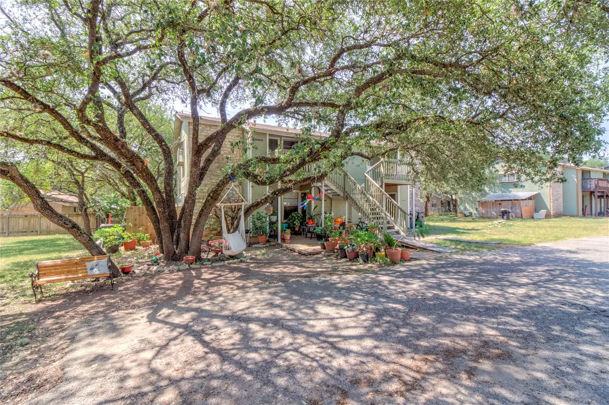 400 Hedgewood DR #D, Georgetown, TX 78628