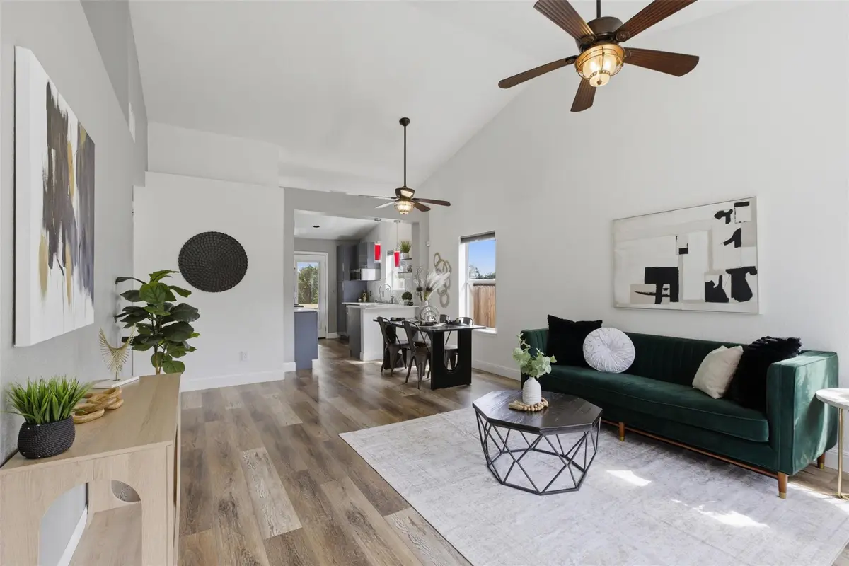 112 Prairie Springs LOOP, Georgetown, TX 78626
