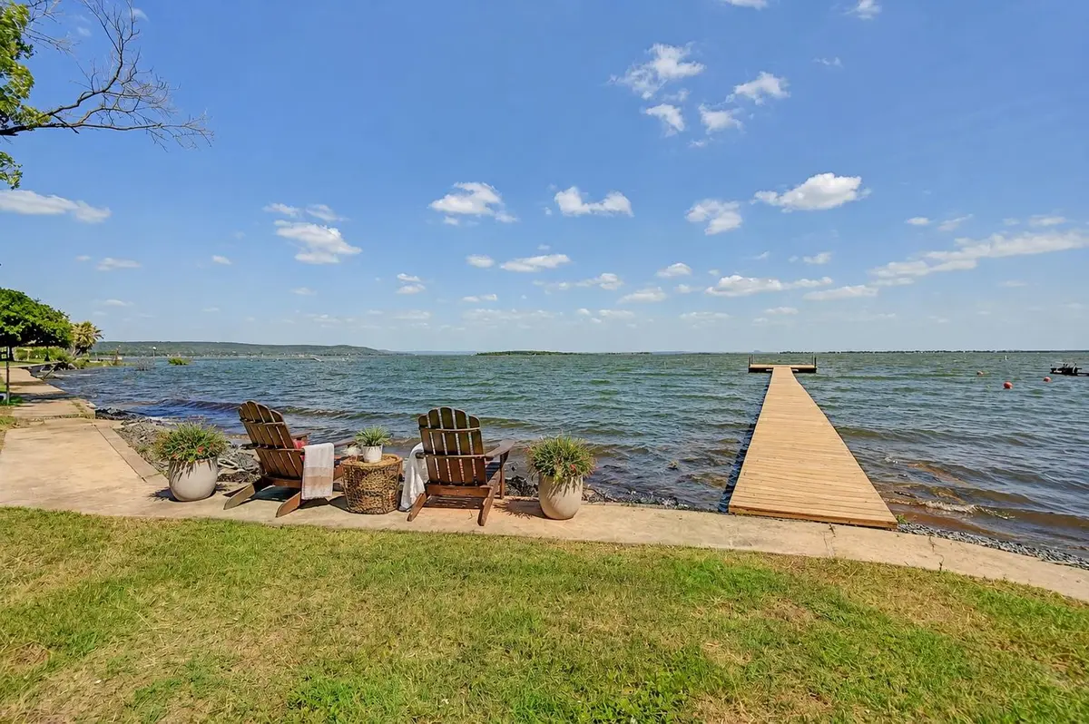 819 Lakeshore LOOP, Tow, TX 78672