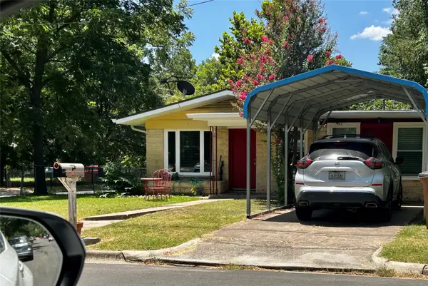 301 Wilmes DR, Austin, TX 78752