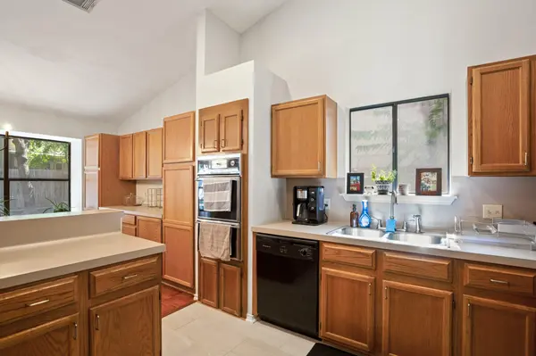 1709 Kimmerling LN, Austin, TX 78758