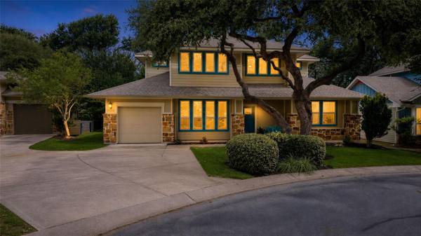 10904 Railway LN, Austin, TX 78717