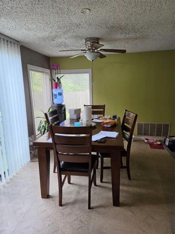 8716 Clearbrook TRL #A, Austin, TX 78729