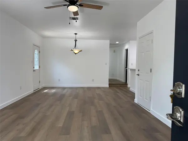 1621 Parkfield CIR, Round Rock, TX 78664