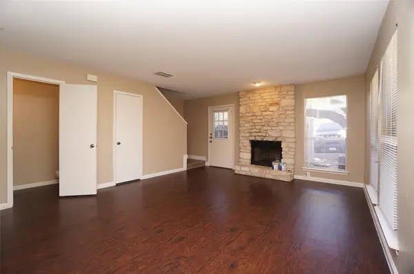 9100 Mountain RDG #6A, Austin, TX 78759