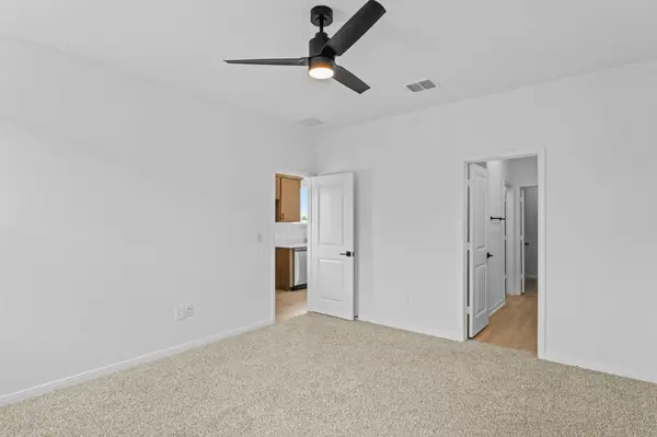 2542 Violet Theo LN, Round Rock, TX 78665