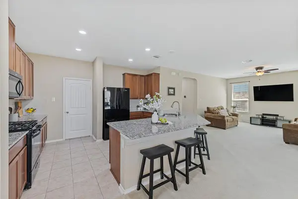 437 Sheepshank DR, Georgetown, TX 78633